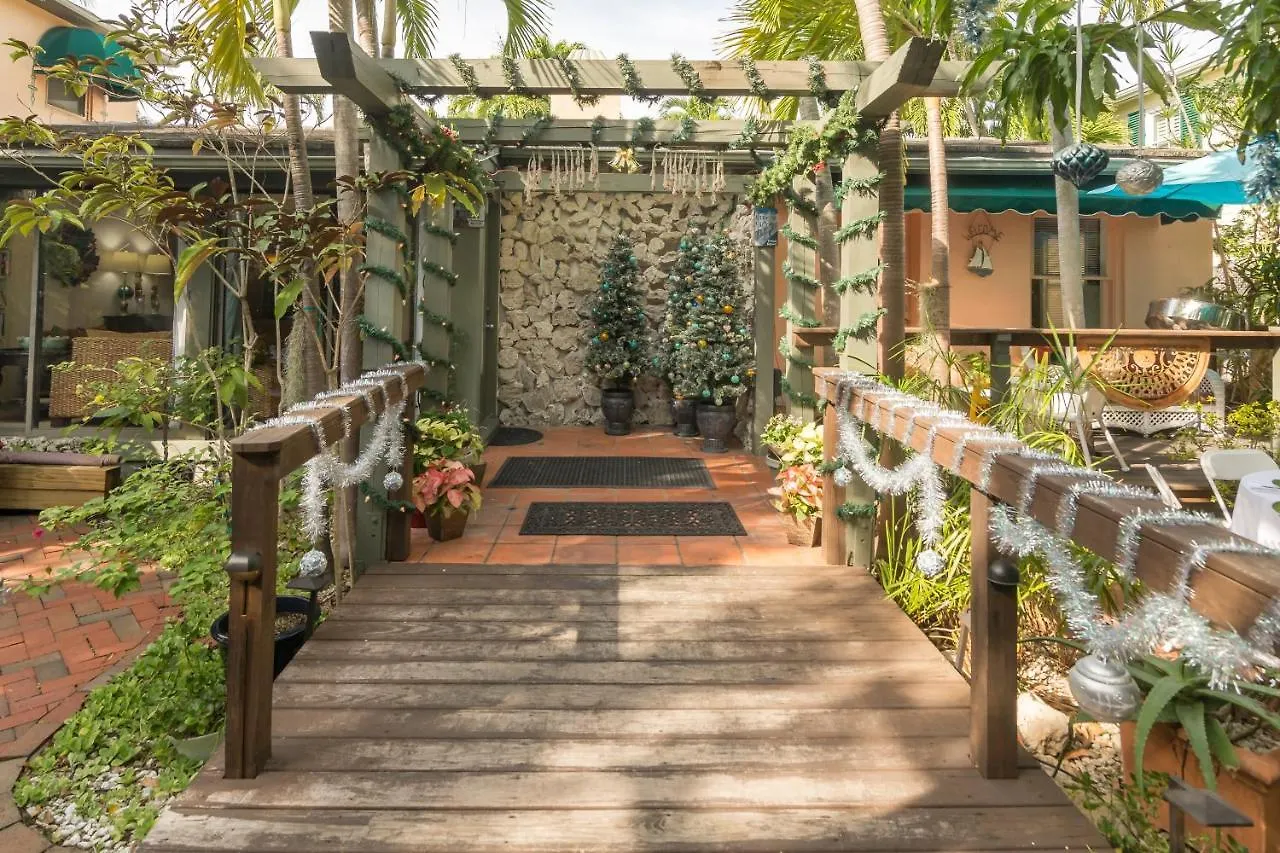 Suite Dreams Inn By The Beach Key West 3*,  United States