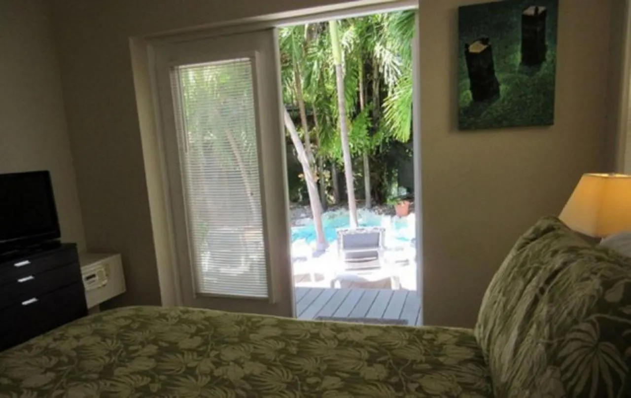 Bed & Breakfast Suite Dreams Inn By The Beach Key West